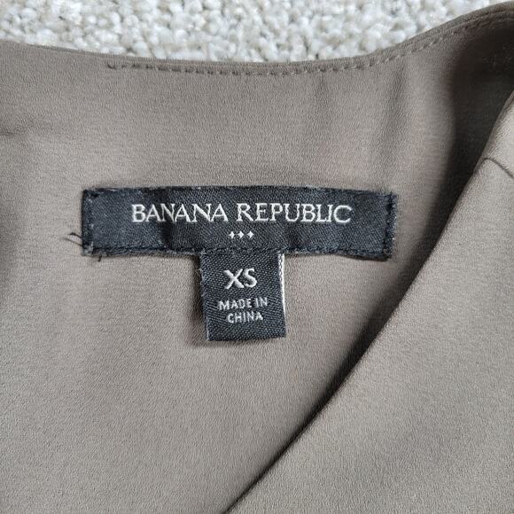 Banana Republic Womens Sleeveless Top Small Taupe Accordion Pleat-Hem Layered - Picture 10 of 12